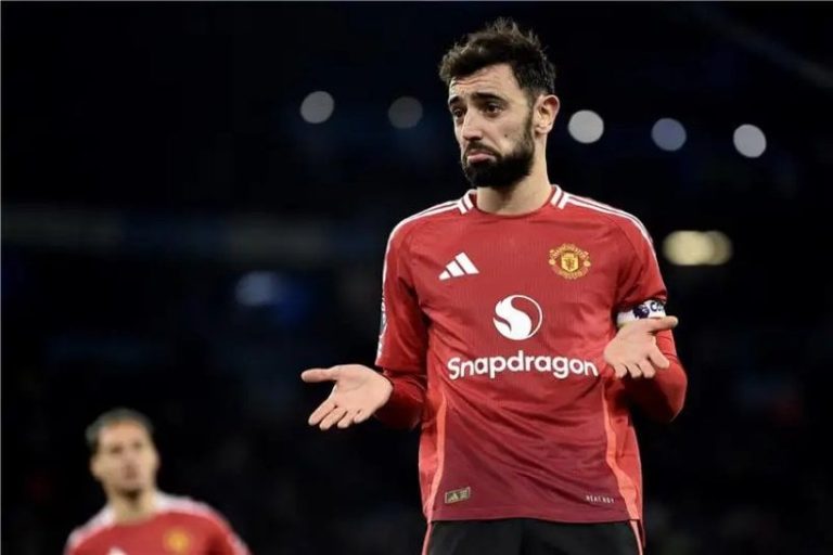 يوفنتوس يحدد موقفه من التعاقد مع برونو فيرنانديز
